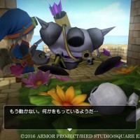 Dragon Quest Builders héros discute avec ennemi robotique à terre