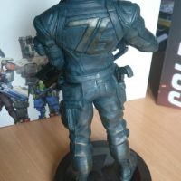 Overwatch collector Figurine 2