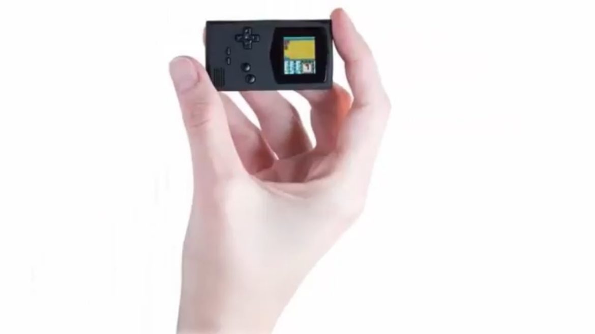 PocketSprite : une micro-Game Boy destinée à l