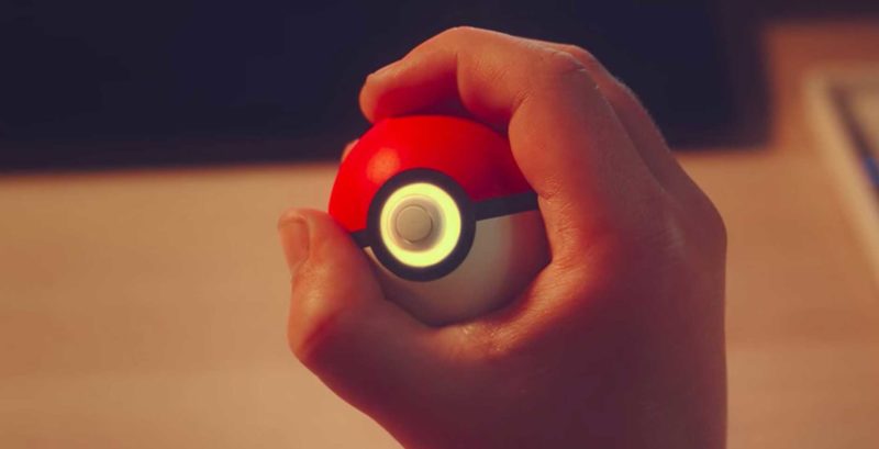 Pokémon: Let's Go! - Pokéball Plus