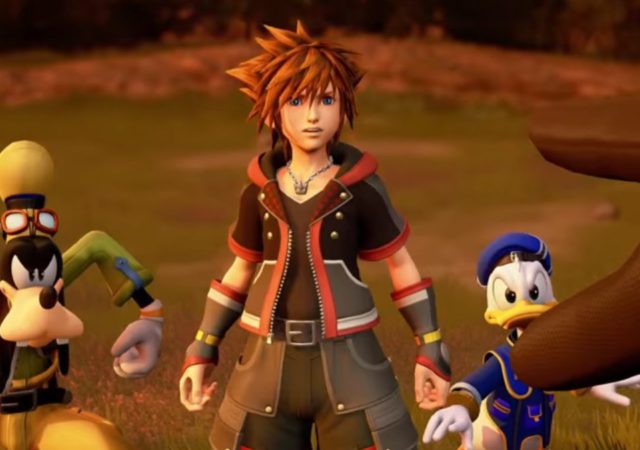 Kingdom Hearts III Sora Dingo et Donald pointés du doigt