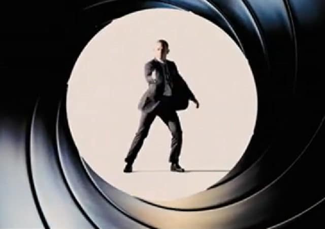 James Bond - DGSE espionne Fortnite