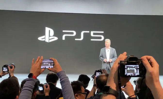 PS5 – Sony en montre peu au CES 2020, des photos des manettes fuitent
