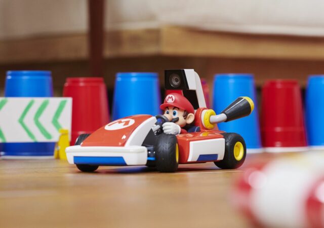 Mario Kart Live: Home Circuit - Mario roule