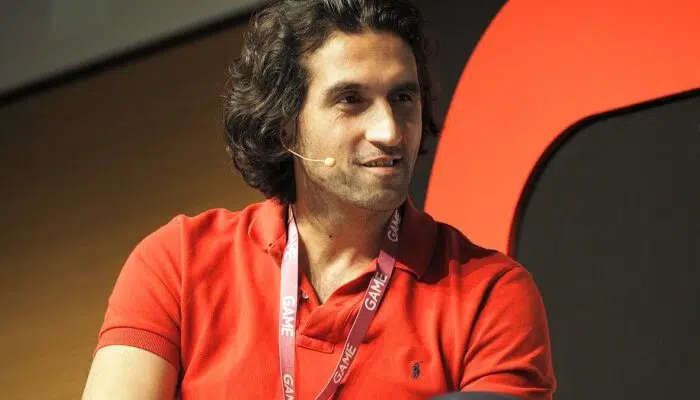 Accepter l'IA, la seule solution selon Josef Fares