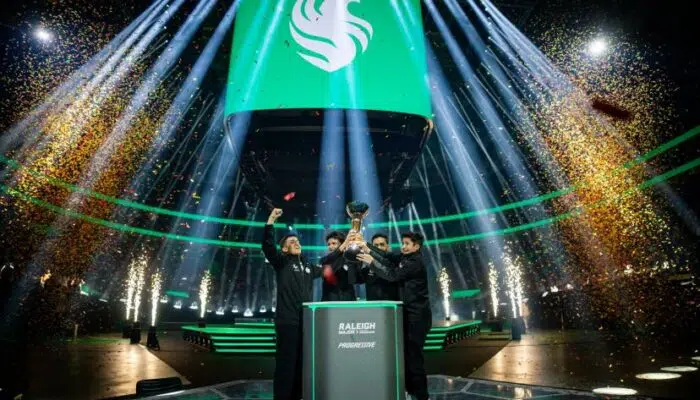 Rocket League - Team Falcons remporte son premier major en RLCS